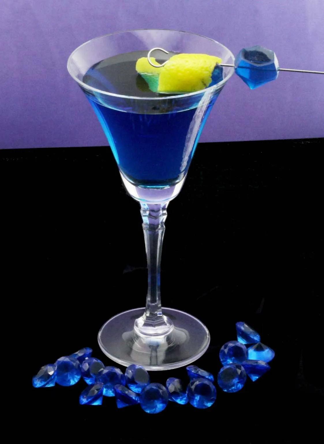 Related image | Blue martini, Martini, Lemon drop martini
