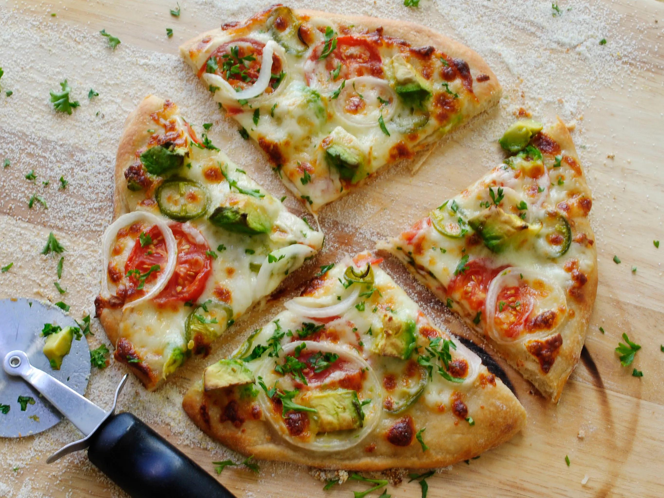 Summertime Veggie Pizza - Garlic Girl