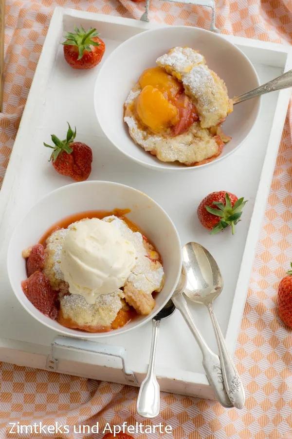 Easy peasy Erdbeer-Aprikosen-Cobbler - es muss nicht immer Crumble sein ...