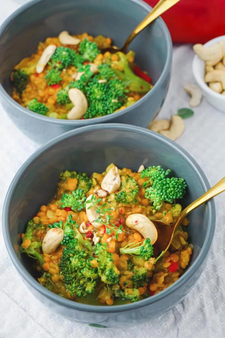 Linsen Curry mit Brokkoli - Schnelles, gesundes und veganes Rezept
