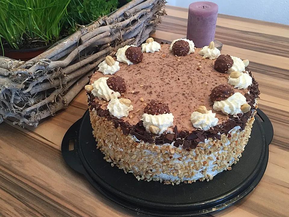 Schoko - Nuss - Sahne - Torte von Ela_Back | Chefkoch.de