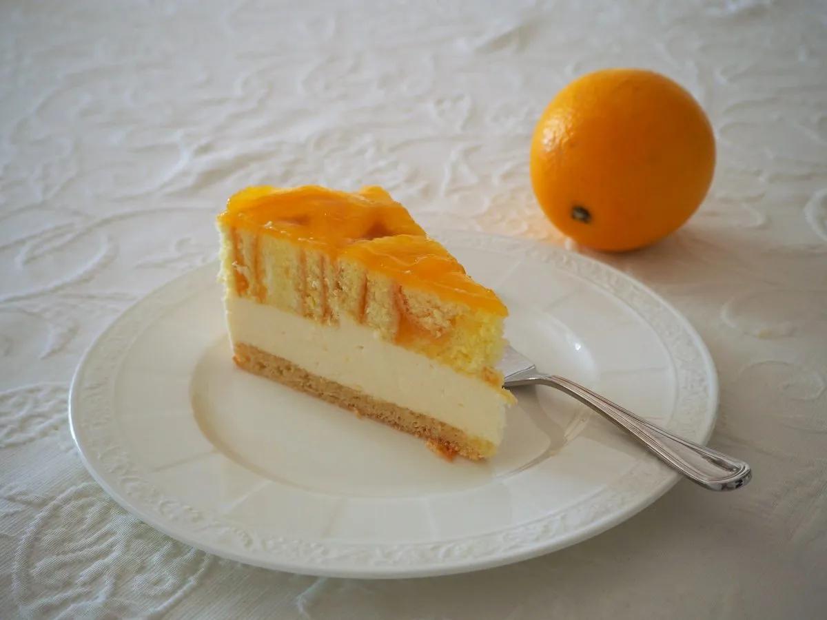 Orangentorte mit Sauerrahm • Cucina Christina