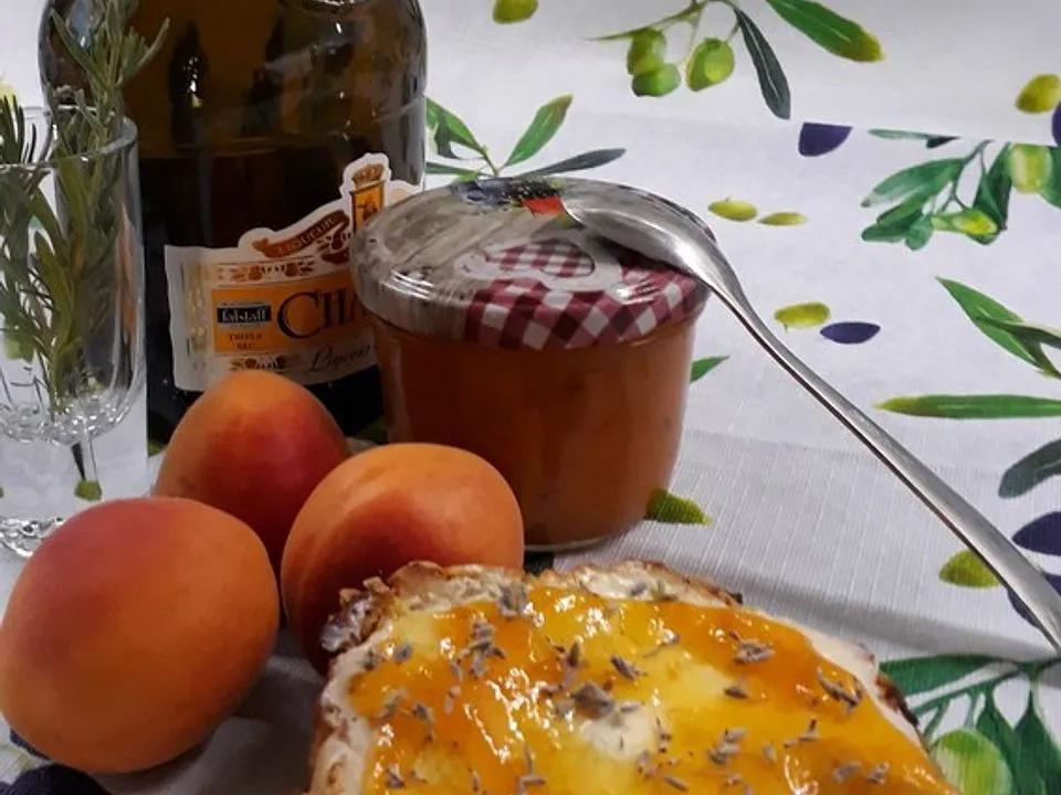 Aprikosenmarmelade mit Lavendel und Pfiff von Kreativer-Rheinländer ...