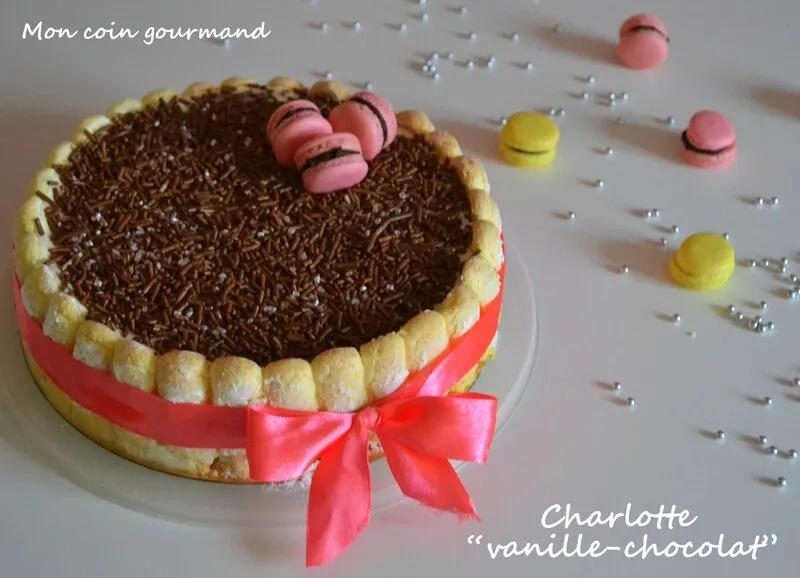 Charlotte &amp;quot;vanille-chocolat&amp;quot;