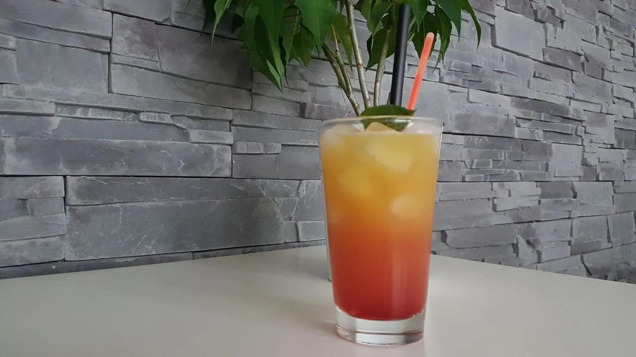Sweety Cocktail - süßer alkoholfreier Cocktail - YouTube