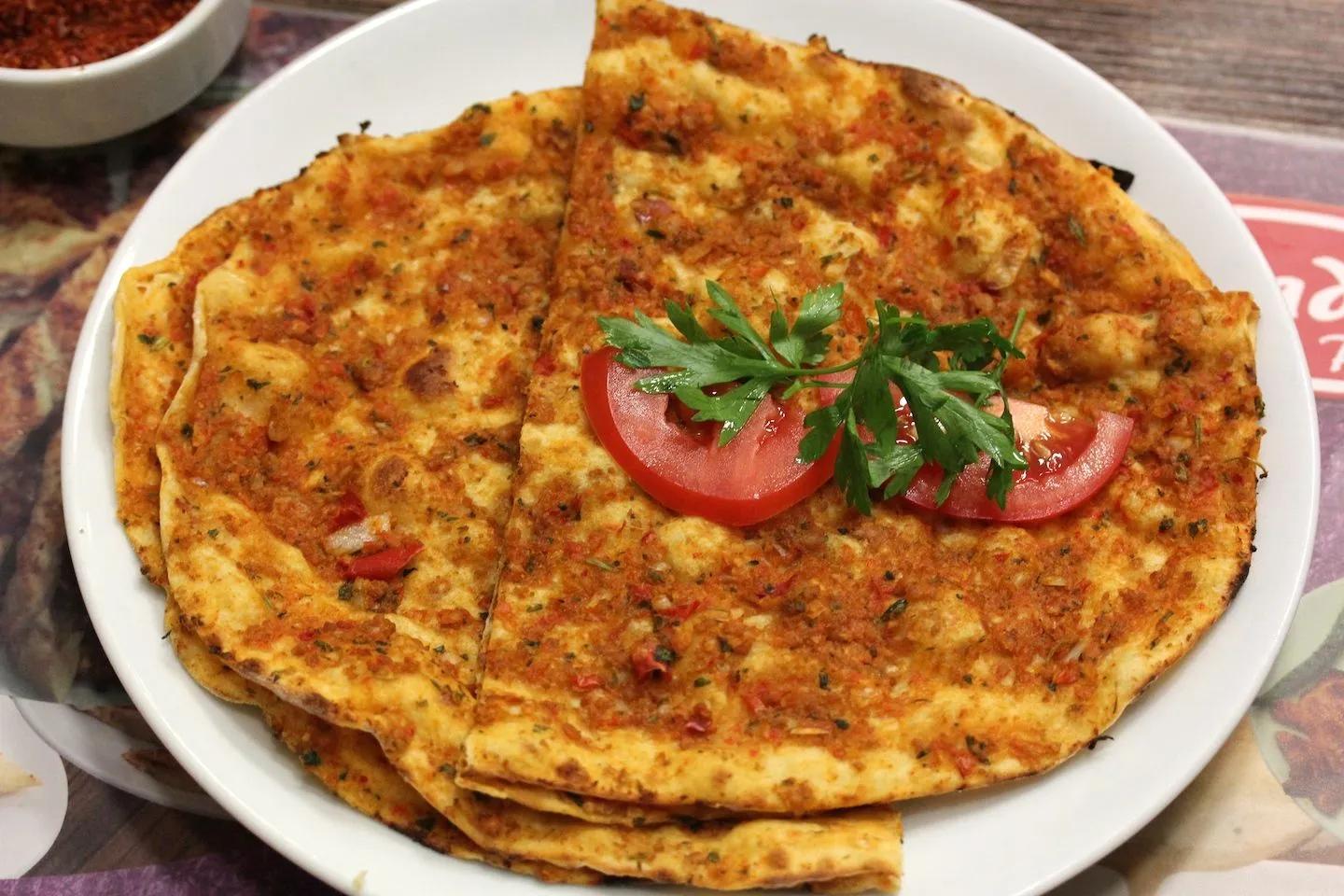 Lahmacun – türkische Pizza – BaKo