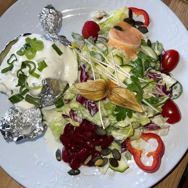 ℒℯ𝒸𝓀ℯ𝓇𝓈𝒸𝒽𝓂ℯ𝒸𝓀ℯ𝓇ℯ𝒾 on Instagram: &amp;quot;Bild 1 - 3: Gemischter Salat mit und ...