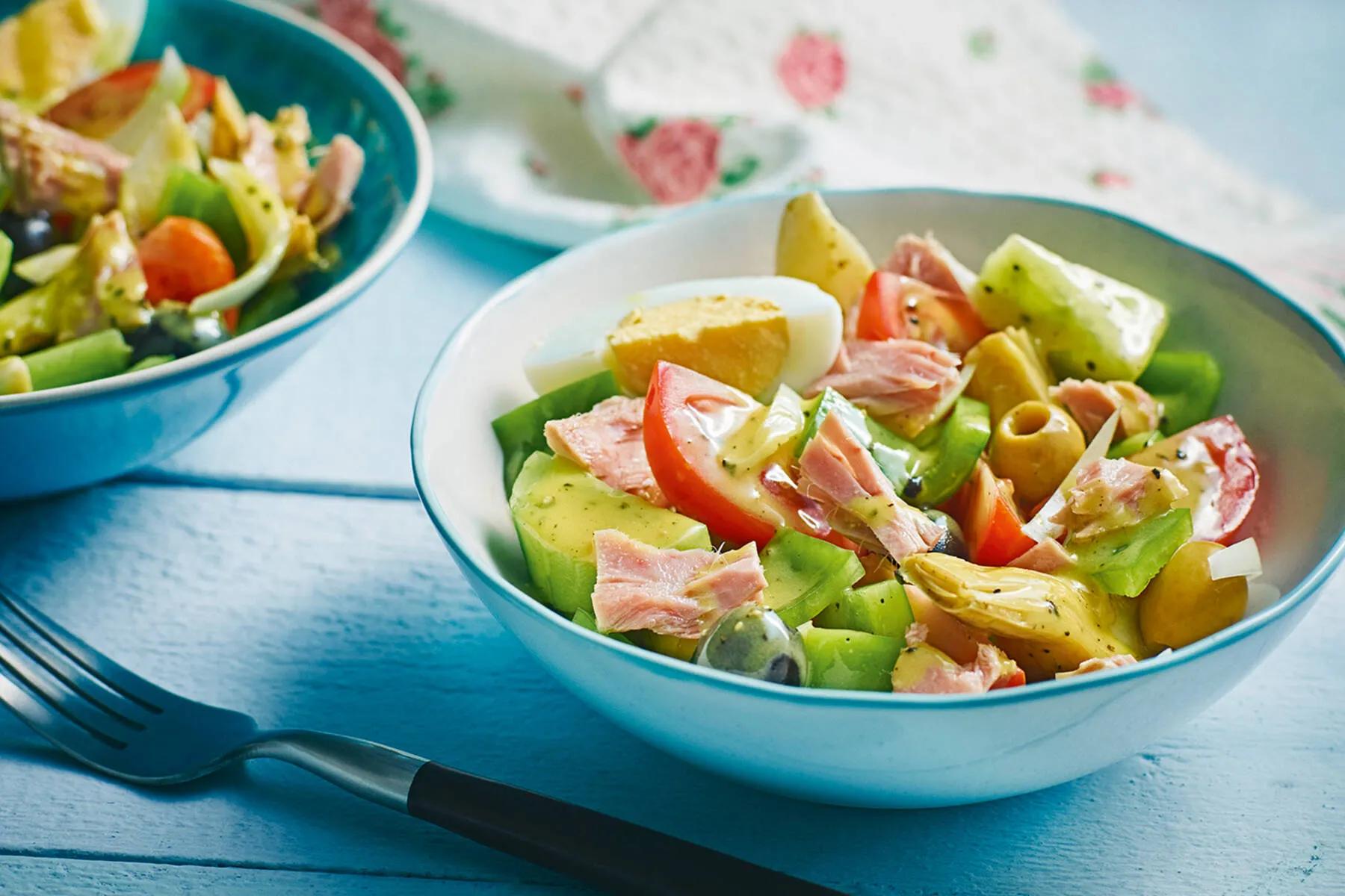 Nizza-Salat mit Eiern Rezept | Küchengötter