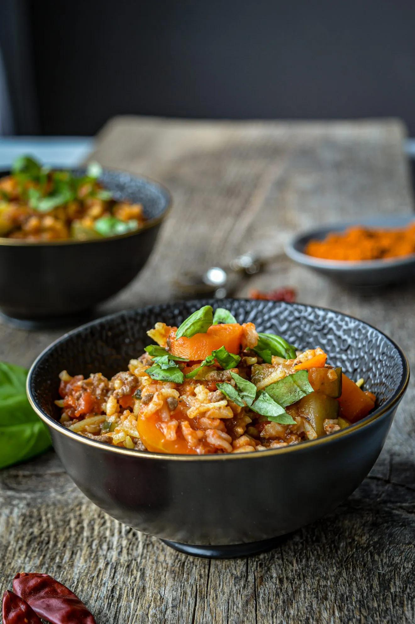 Schnelle Gemüse Reispfanne mit Hackfleisch I Küchenstübchen
