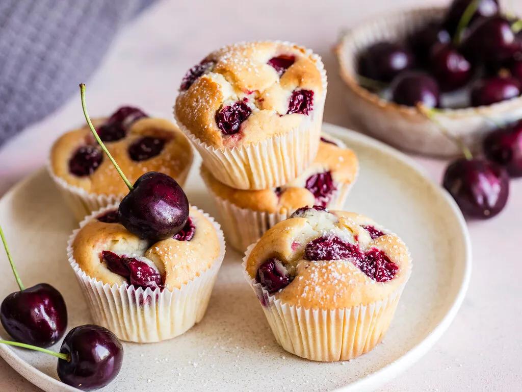 Kirschmuffins – schnell &amp; saftig lecker | Einfach Backen