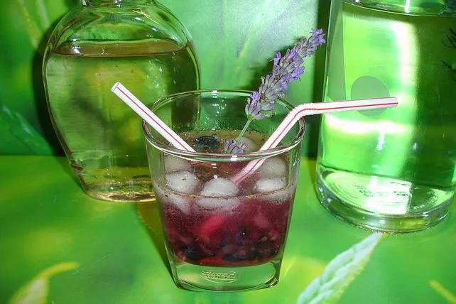 Blaubeer-Lavendel-Cocktail von dodith| Chefkoch