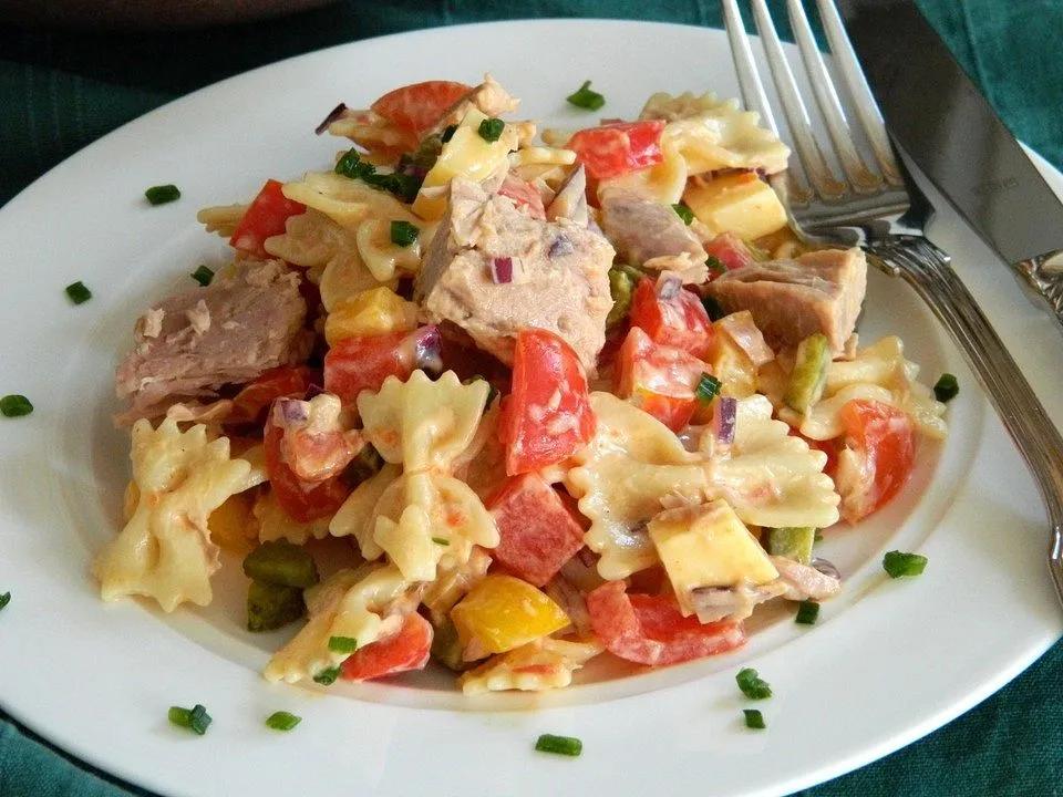 Nudelsalat mit Thunfisch ohne Mayo - Kochen Gut | kochengut.de