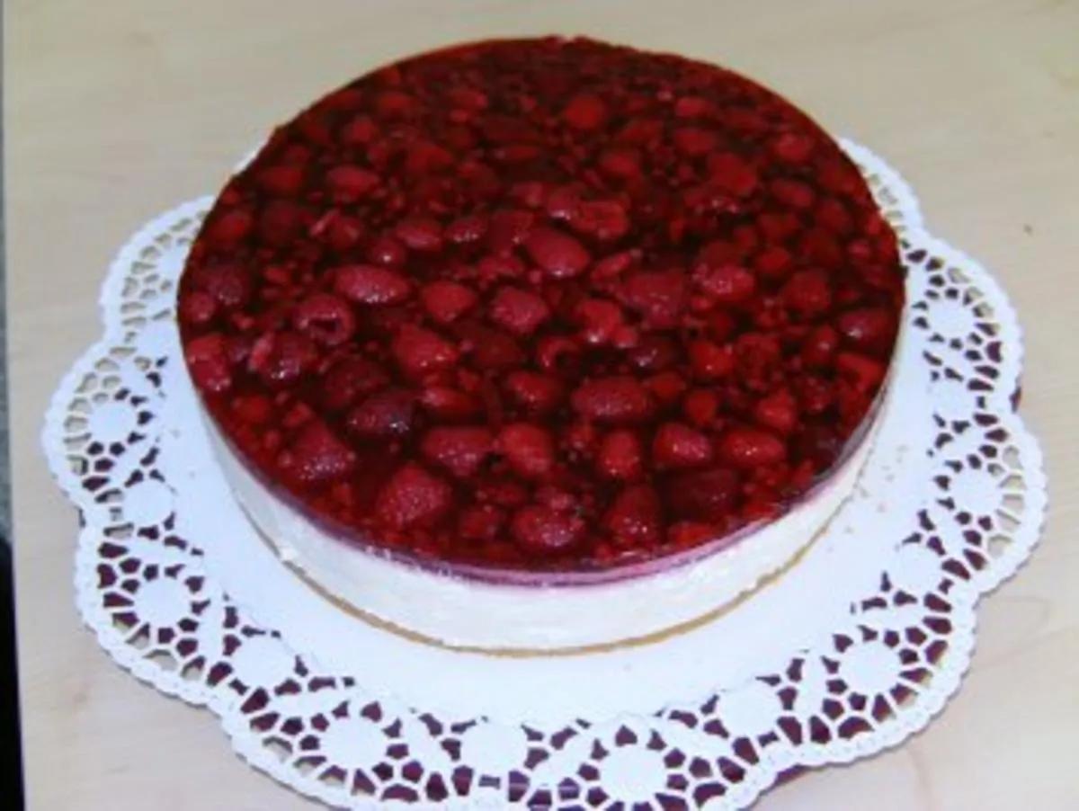 Himbeer-Joghurt-Torte - Rezept mit Bild - kochbar.de