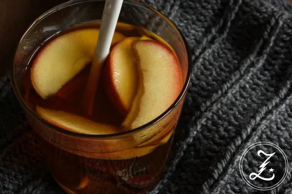 Wir heizen ein – mit leckerem Apfel-Honig-Punsch | Zuckergewitter