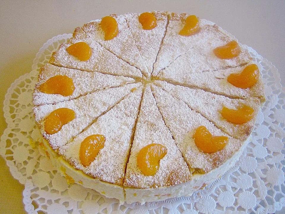 Quark - Sahne - Torte mit Mandarinen (gedeckt) von schrat | Chefkoch