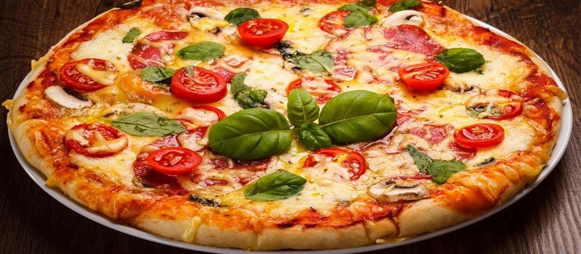 National Dish of Italy Pizza | National Dishes of the World