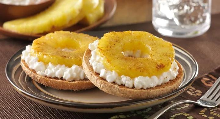 Kid- Friendly Pineapple and Cream Cheese Sandwich - Jan&amp;#39;s Recipes
