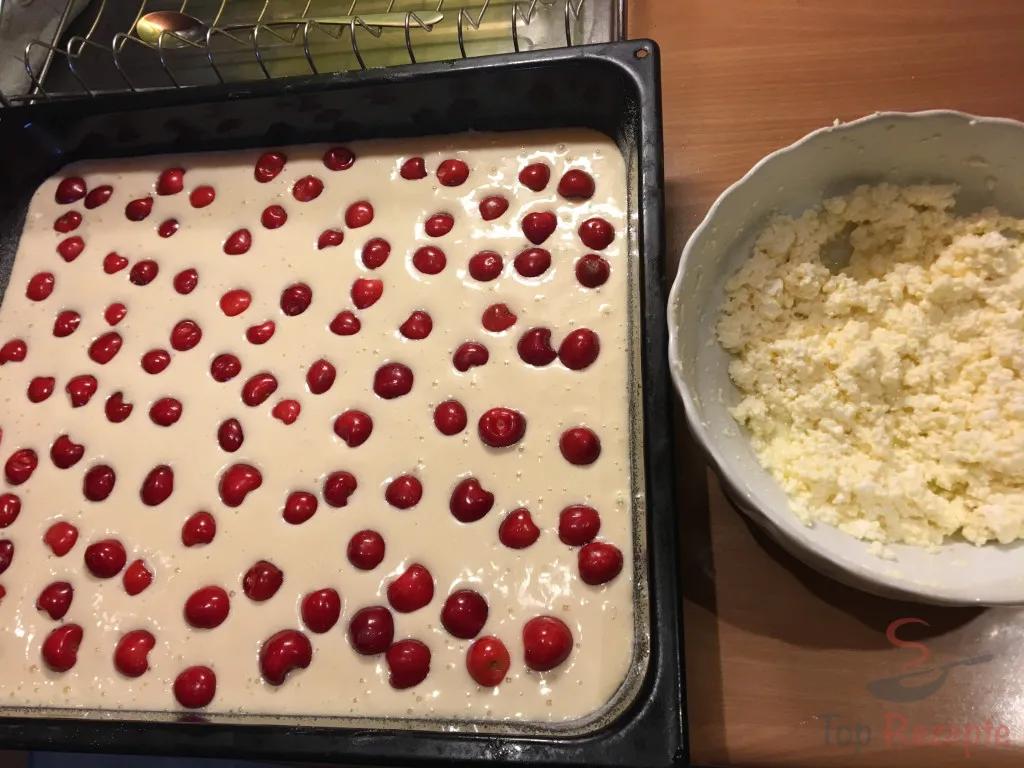 Ungarischer Quark-Kirsch-Kuchen – Omas Kochrezepte