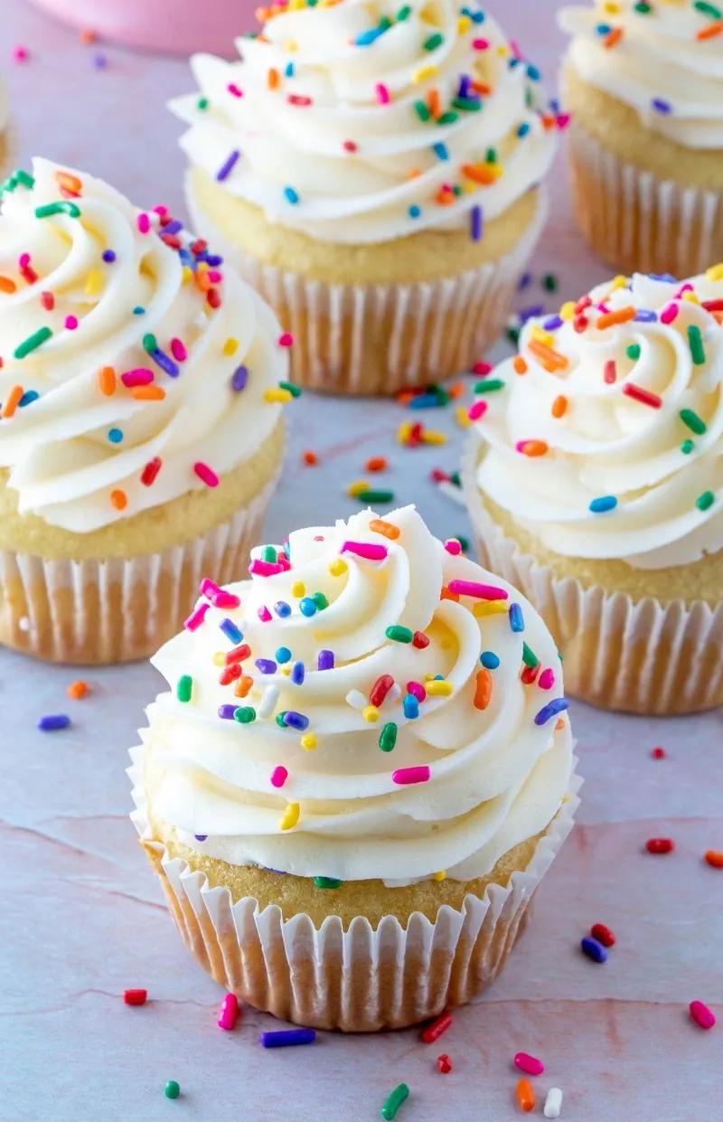 Vanilla Cupcakes - Bakerish | Recipe | Vanilla cupcakes, Snack cake ...