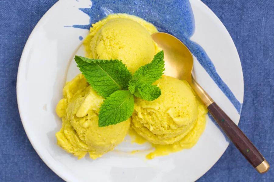 Veggie-Rezept: Frisches Mango-Eis mit Kokosmilch - Jedes Essen zählt