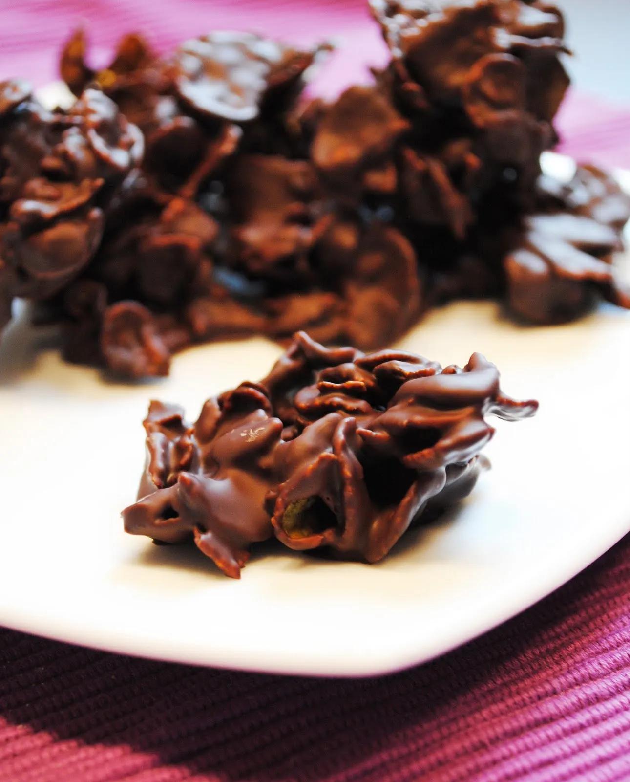 Küchenzaubereien: Choco Crossies mit Zartbitterschokolade