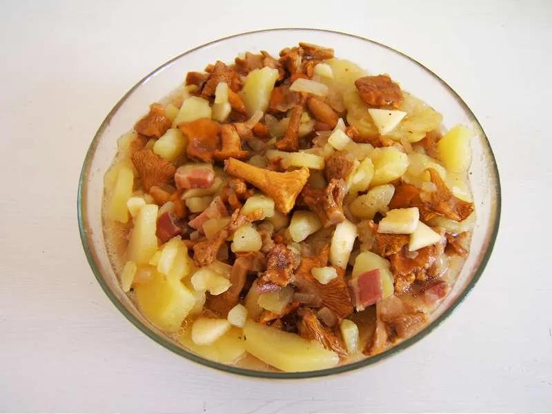 Kartoffel-Apfelsalat mit Pfifferlingen | Mundgericht