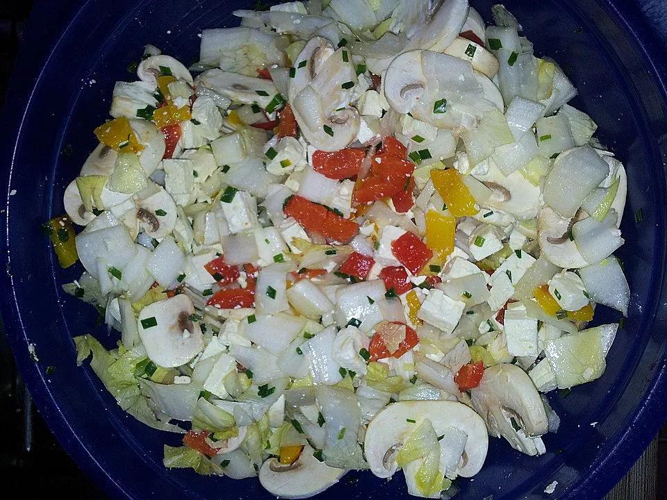 Chicoree - Paprika - Salat mit Feta von Liesbeth| Chefkoch