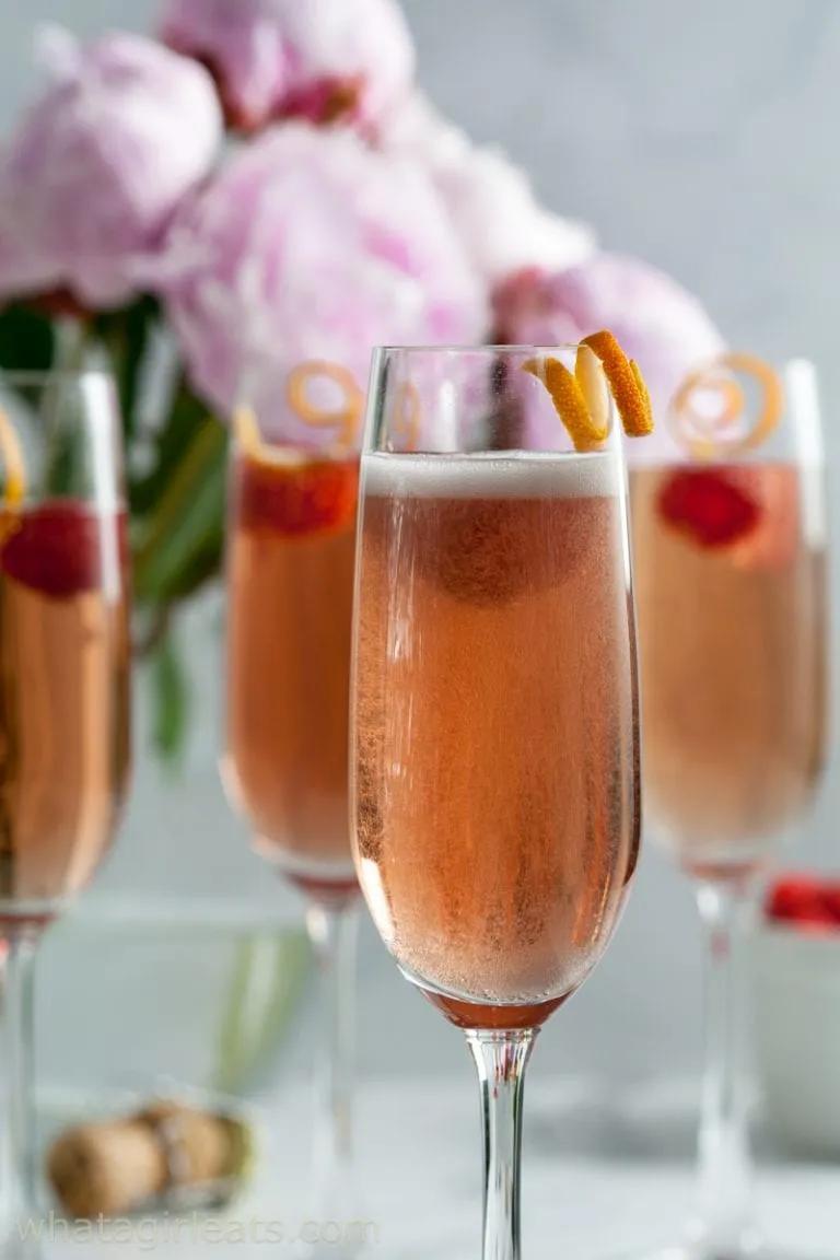 Kir Royale Cocktail {Kir Royale Recipe} - What A Girl Eats