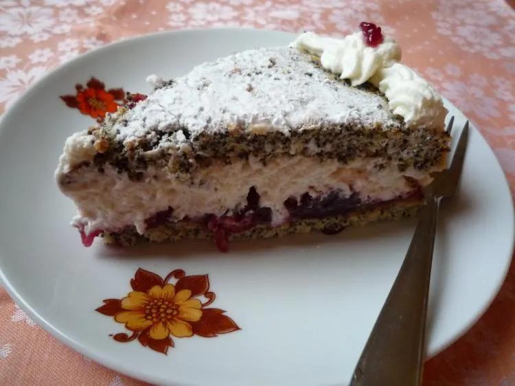 Mohntorte mit Preiselbeeren | Kochmeister Rezept