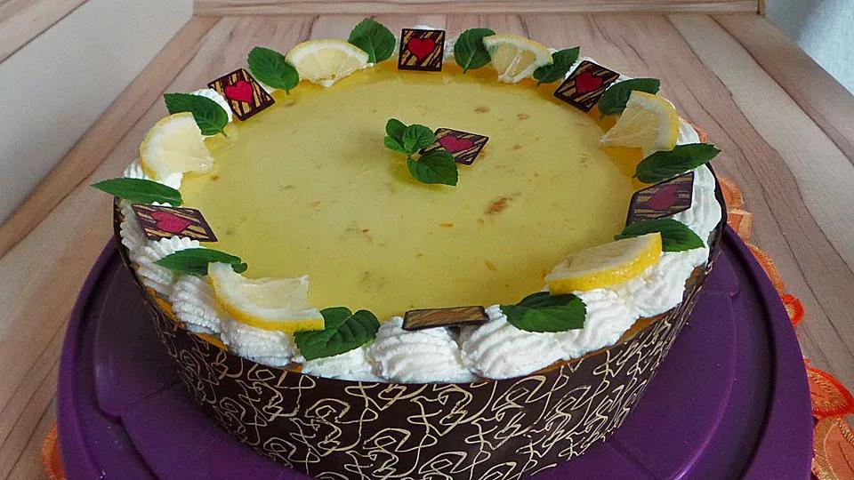 Erfrischende Sommer - Citrus - Torte von ManuGro | Chefkoch.de