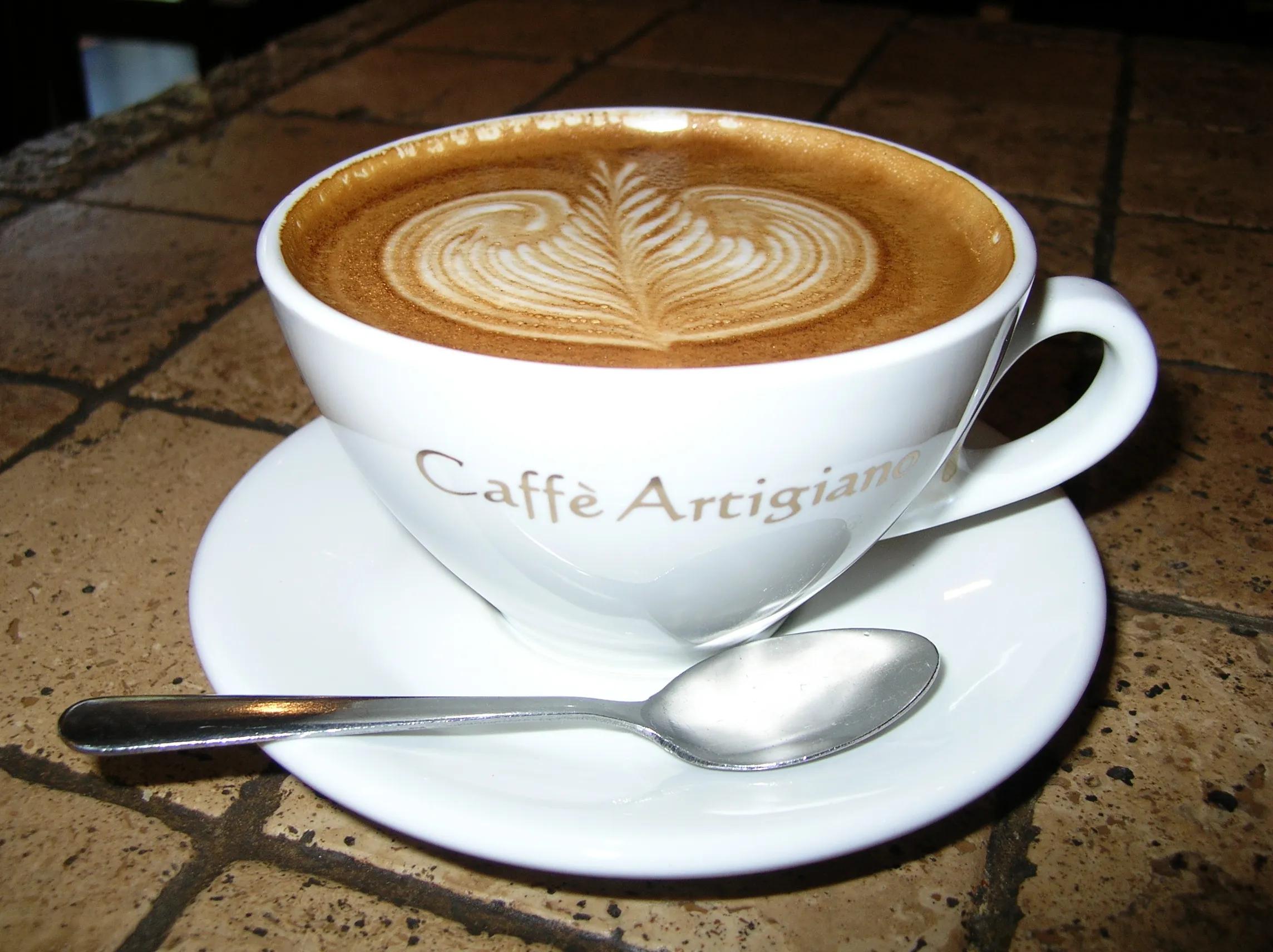 File:Cappuccino artigiano.jpg