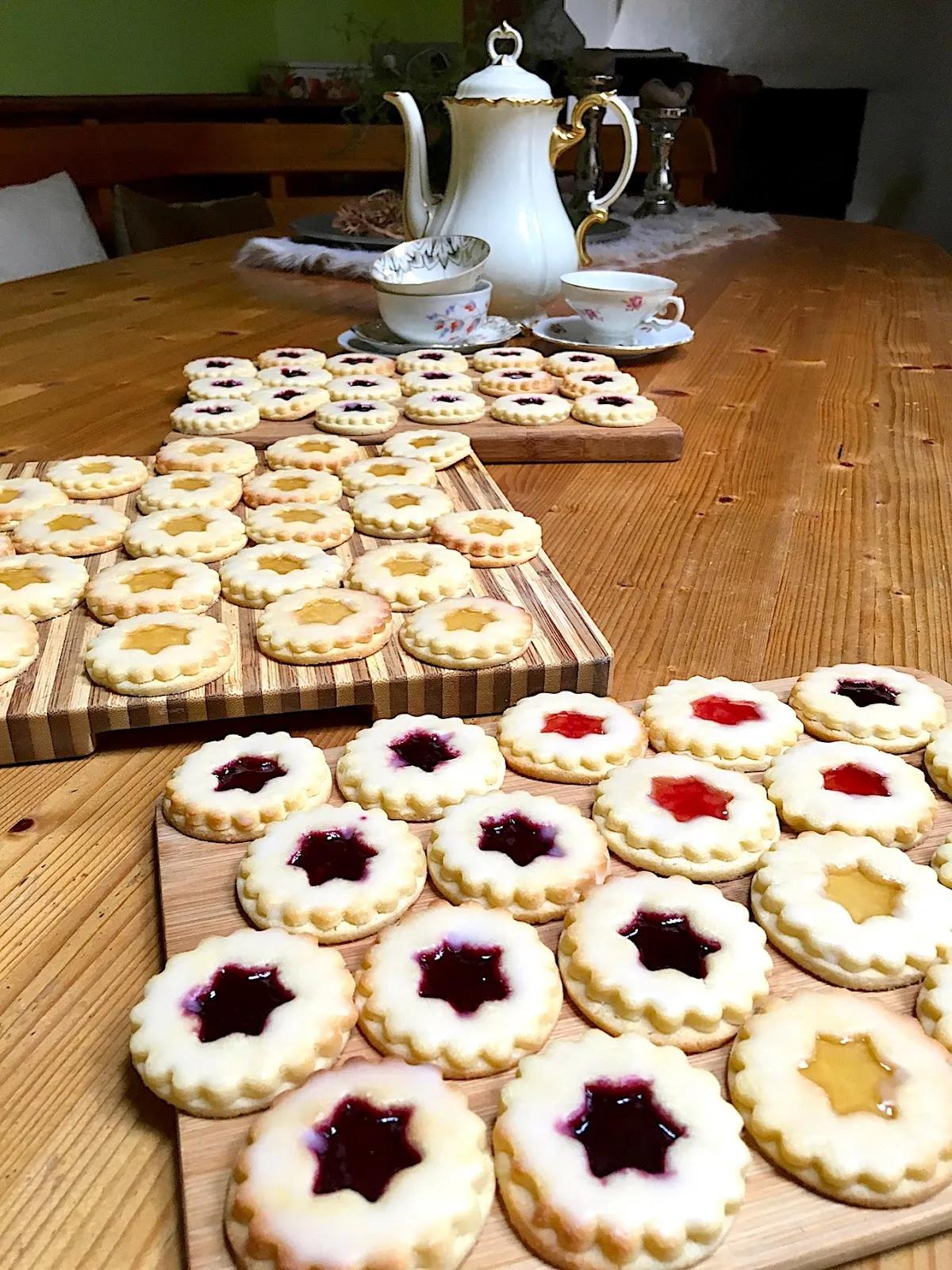 Butterplätzchen mit Gelee