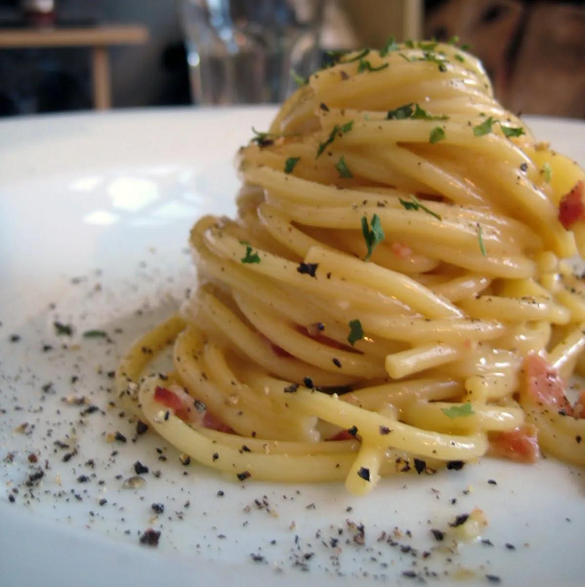 Dorky Cooking: Spaghetti alla Carbonara