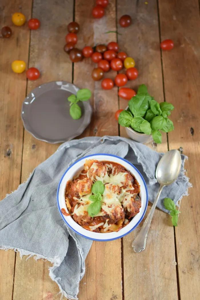 Hackbällchen mediterran mit Tomate und Mozzarella ⋆ Knusperstübchen