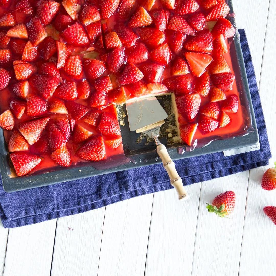 Sommer im Viereck: Erdbeer-Becherkuchen vom Blech, #Blech # ...