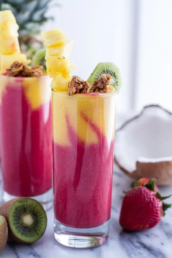 26 Tantalizing Fruit Smoothies to Make Your Day ...