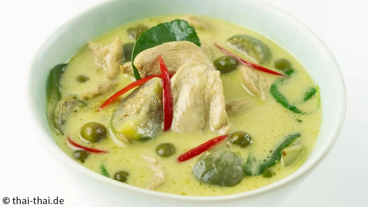 Gaeng Kiao Wan Gai (Grünes Curry) - thai-thai