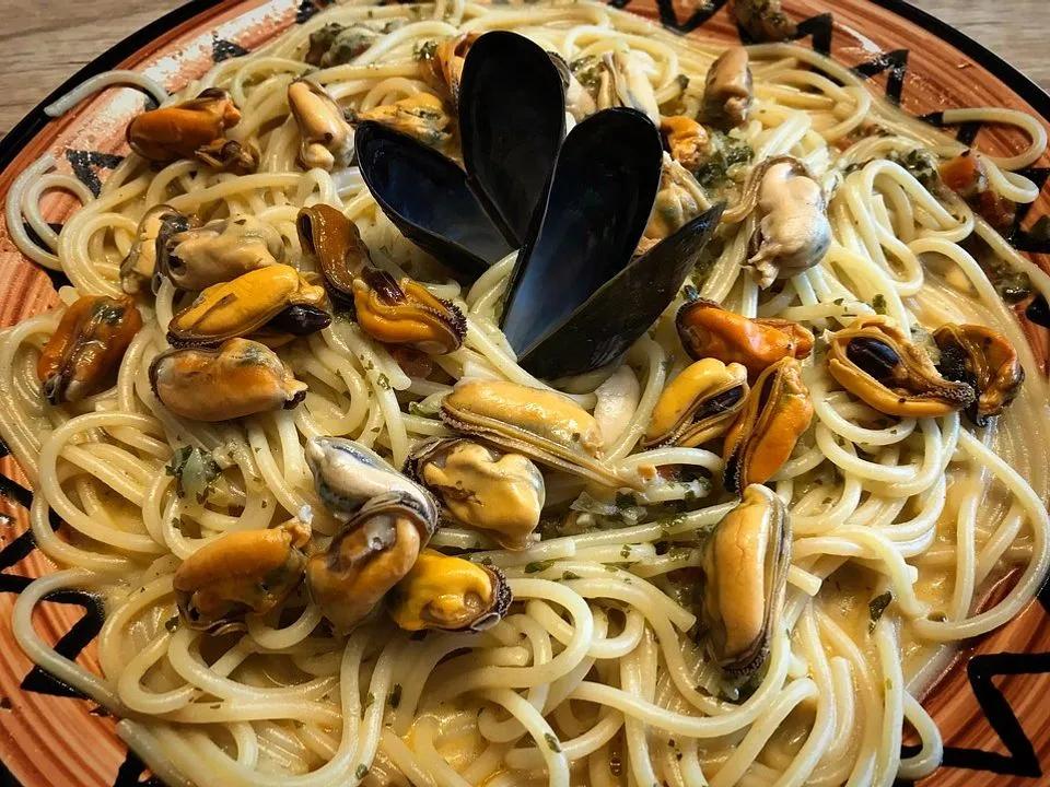 Spaghetti mit Muscheln auf venezianische Art - Kochen Gut | kochengut.de