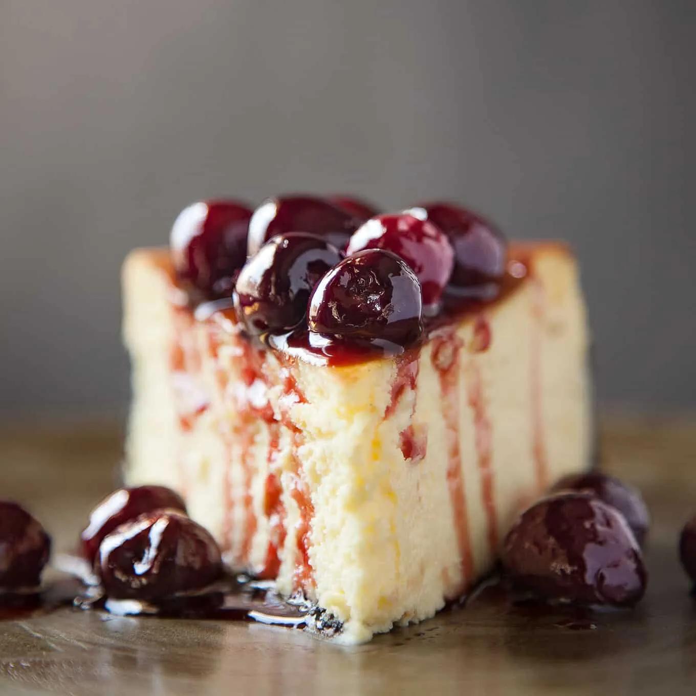 Classic New York Cheesecake | Foodtasia