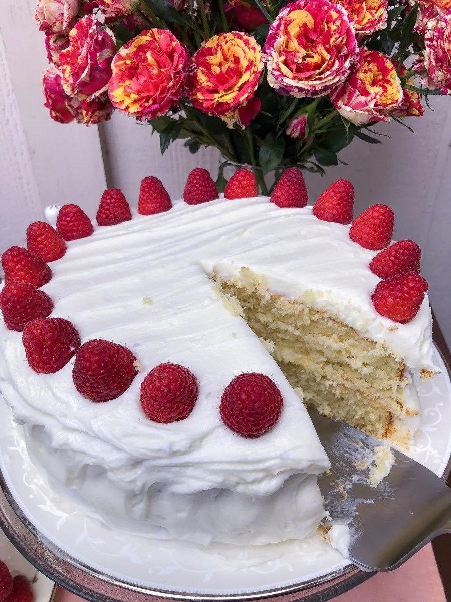Amaretto Cake | Amaretto cake, Recipes with whipping cream, Cake