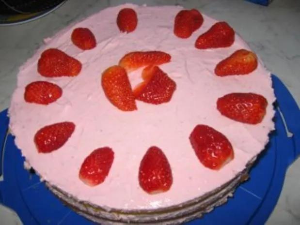 Erdbeer-Quark-Torte - Rezept mit Bild - kochbar.de