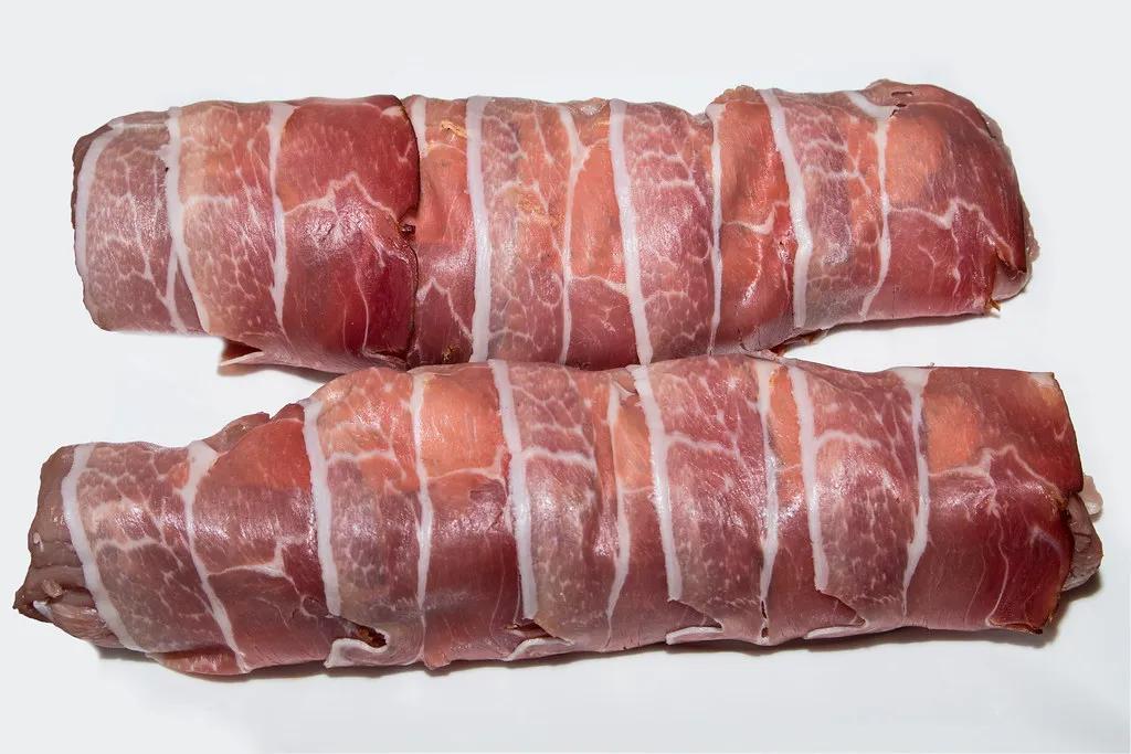Schweinefilet im Speckmantel roh-pork in bacon raw | Flickr