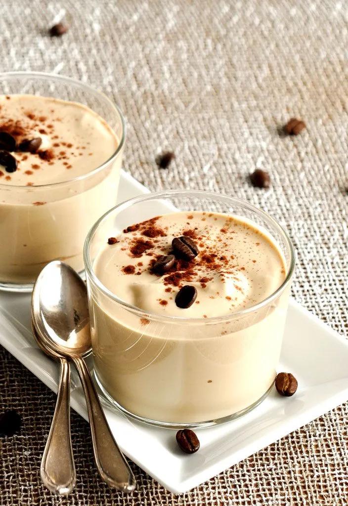 Kaffee-Amaretto-Creme. Fantastisches Dessert. | Fantastische desserts ...