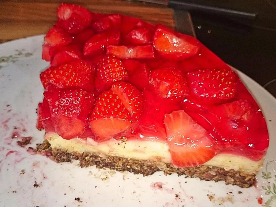 Erdbeer-Zitrus-Torte mit Knusperboden von dodith| Chefkoch