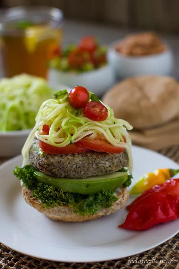 Vegan Bulgur Burger with Lentils - Foolproof Living | Recipe | Vegan ...