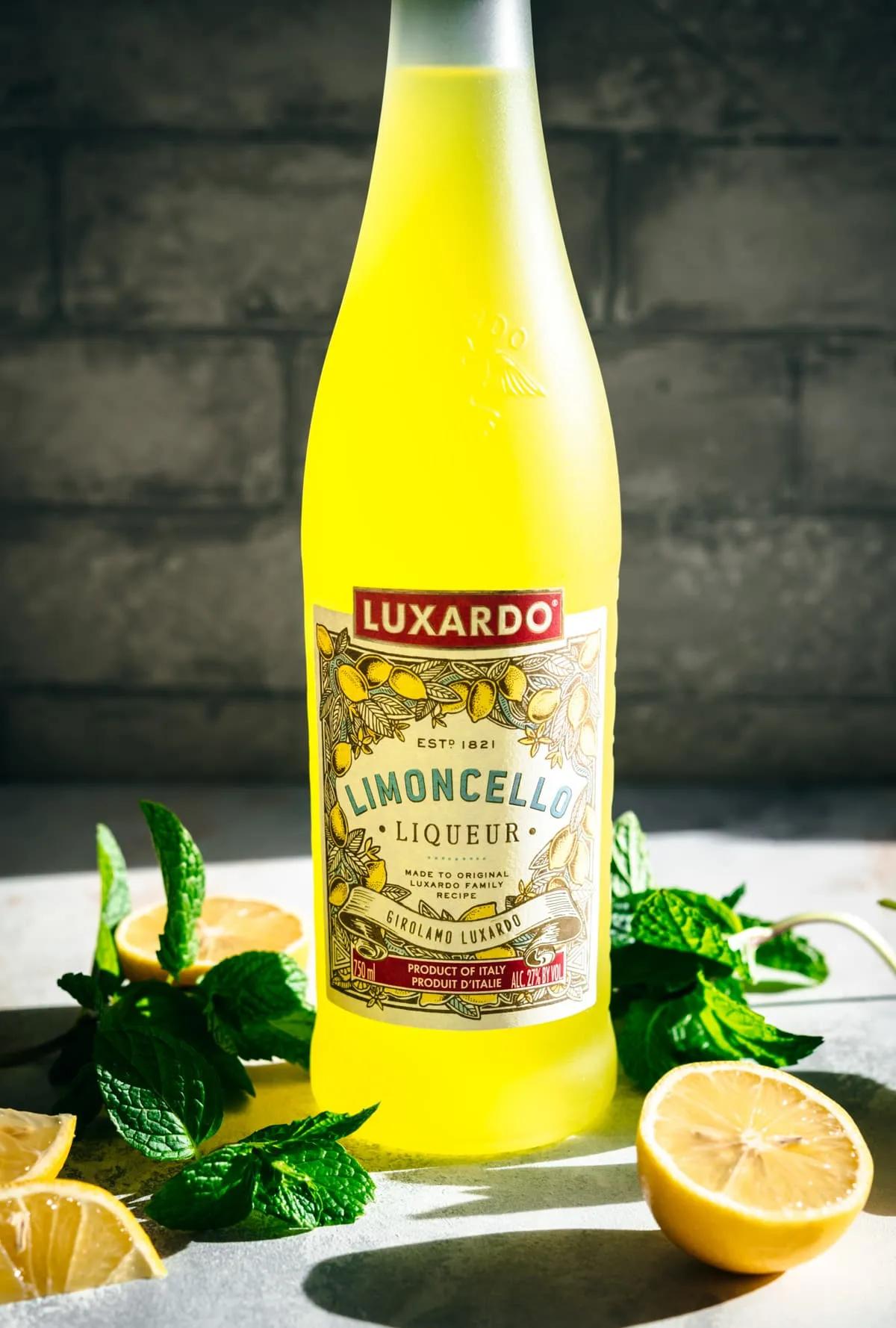 Limoncello Spritz (Prosecco Cocktail) | Crowded Kitchen