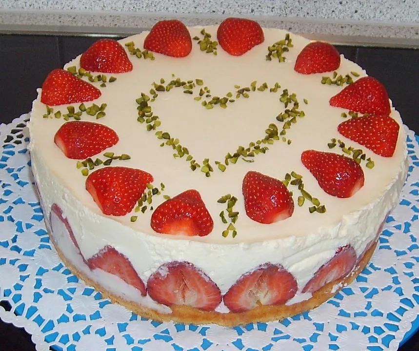 Erdbeer Quark Sahne Torte — Rezepte Suchen