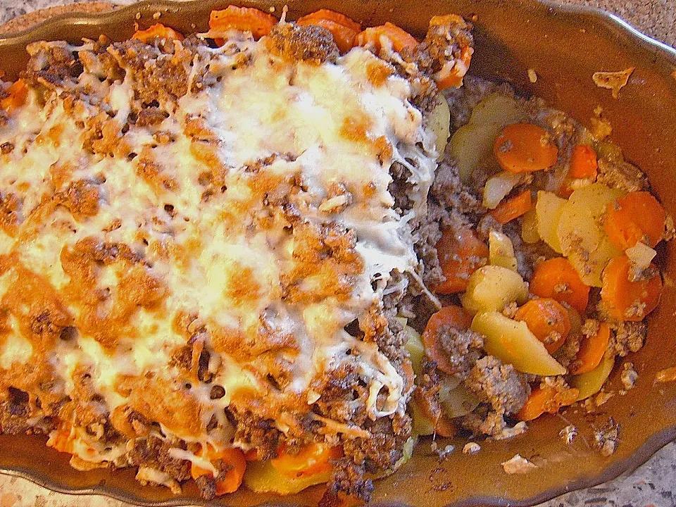 Hackfleisch - Kartoffel - Gemüse - Auflauf von falke42 | Chefkoch.de