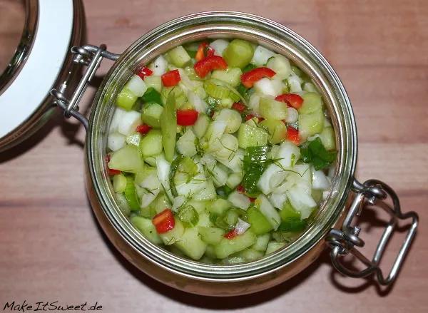 Gurken Salsa mit Fenchel