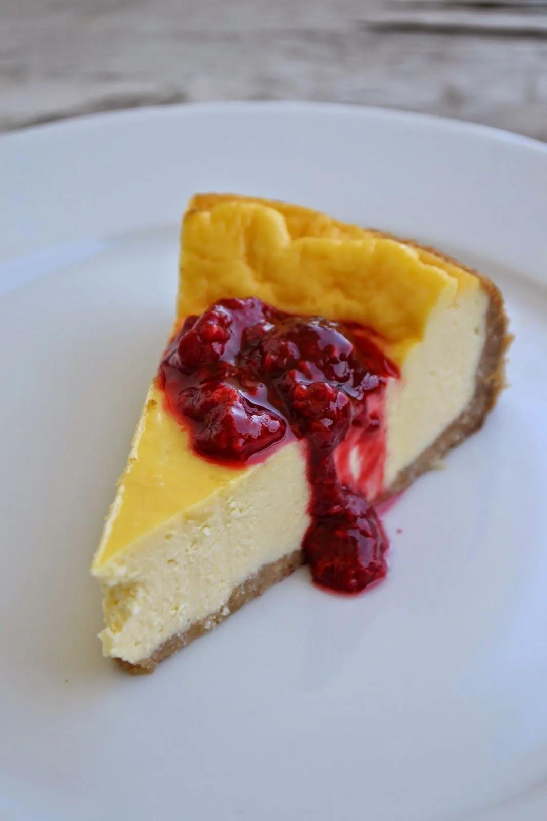 The Recipe Suitcase: {American April}: Cremiger American Cheesecake mit ...